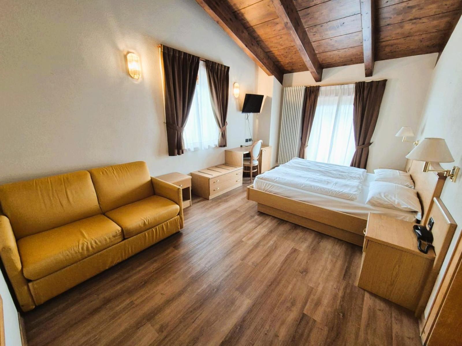 Hotel Angelica Livigno Luaran gambar